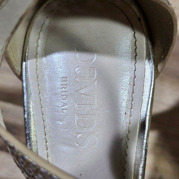 David's Bridal Heels Gold Silver Glitter Peep Toe Zip Back Formal Wedding Size 9 - Picture 5 of 11